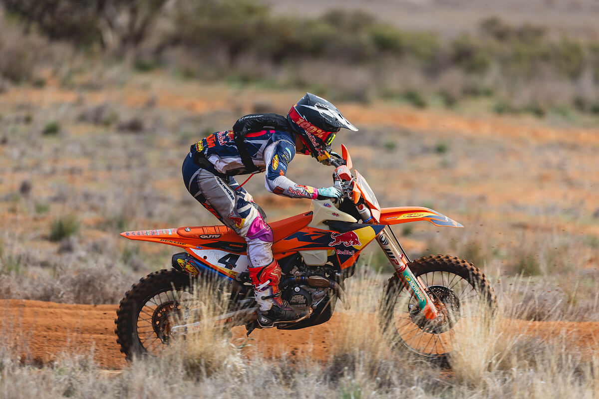 GUS RIORDAN - KTM - HATTAH