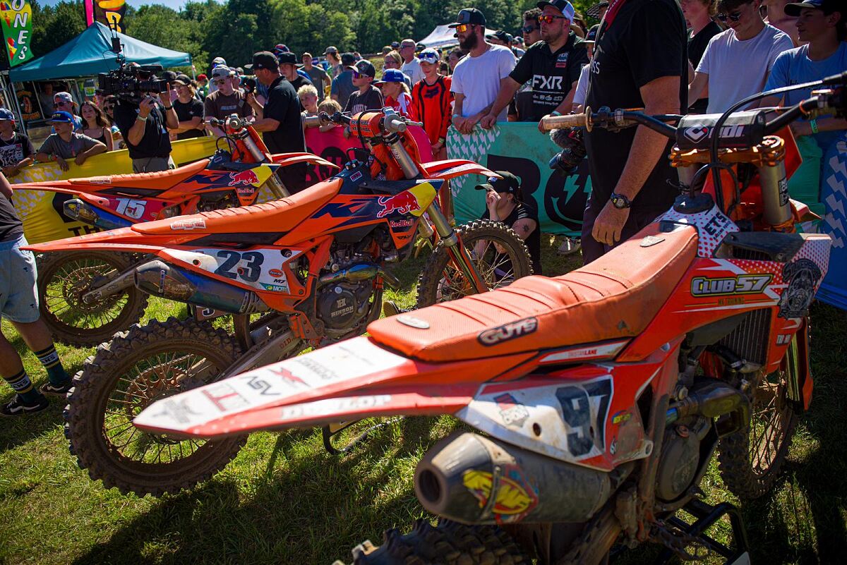 KTM CANADA RED BULL RACE TEAM - GOPHER DUNES