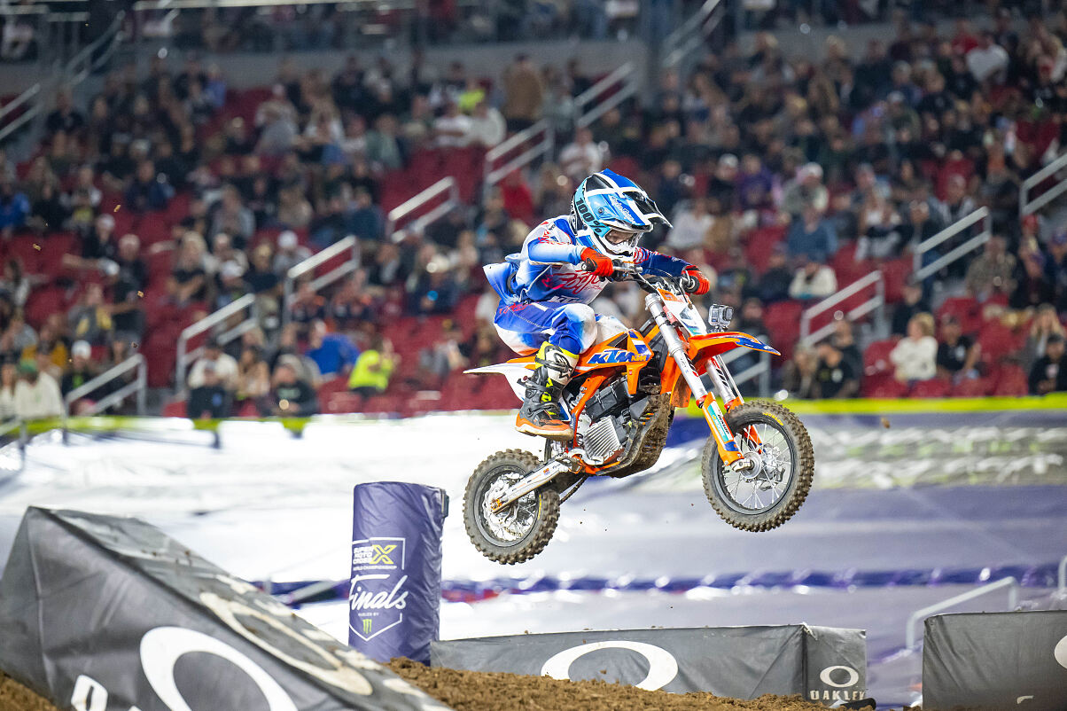 KTM JR SMX FINAL 02