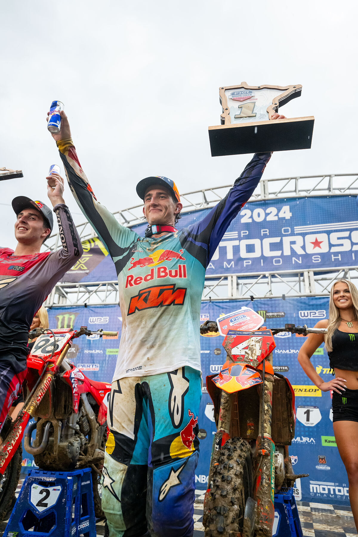 CHASE SEXTON PODIUM