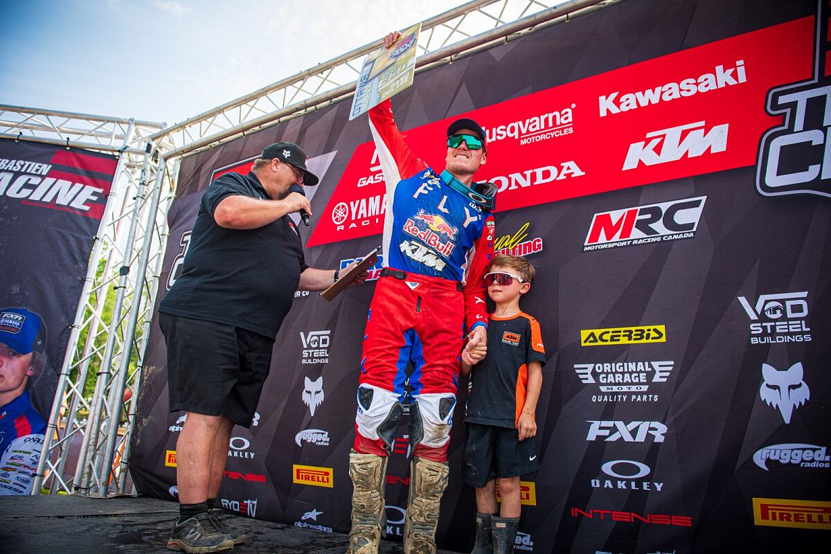 JESS PETTIS PODIUM