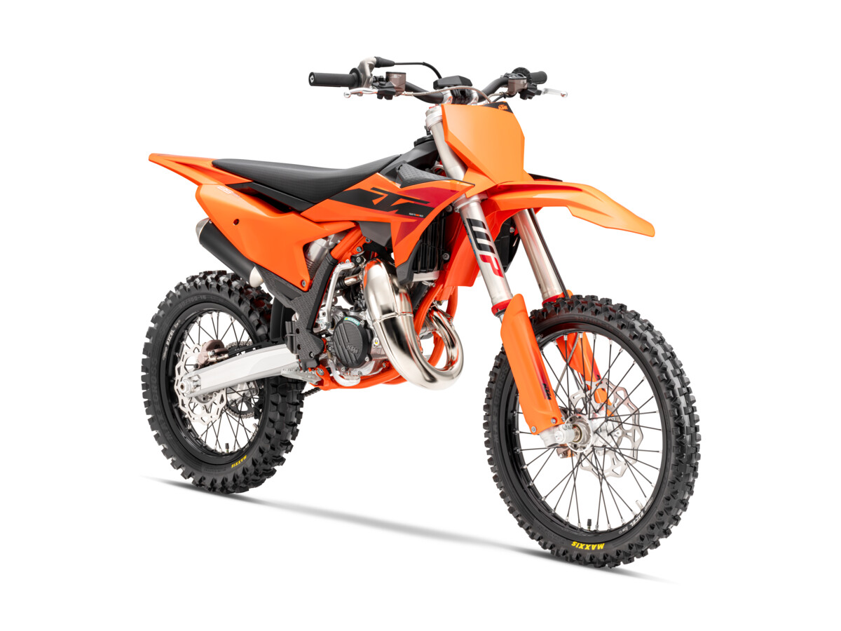 592978_MY25_KTM_85_SX_19-16_45 Degree Front Right 9_STUDIO_03_STUDIO