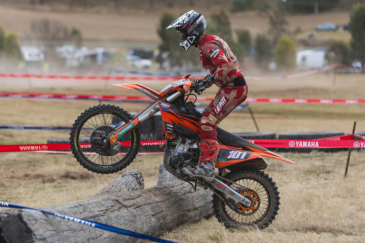 TOM BUXTON - KTM DM31 RACING - QMP 02