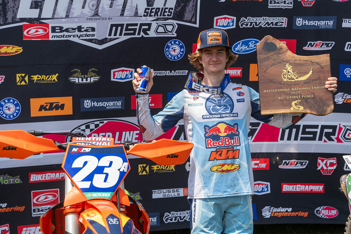 GRANT DAVIS PODIUM