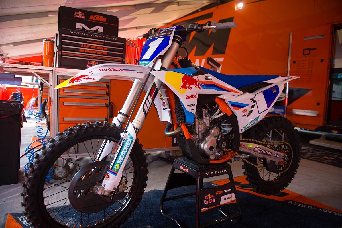 EVE BRODEUR - KTM CANADA RED BULL RACE TEAM - DESCHAMBAULT 04