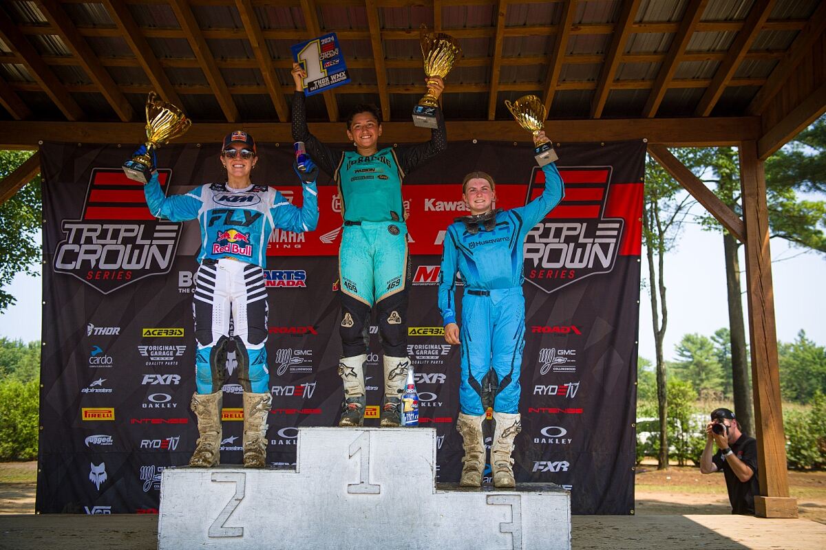 EVE BRODEUR PODIUM 02