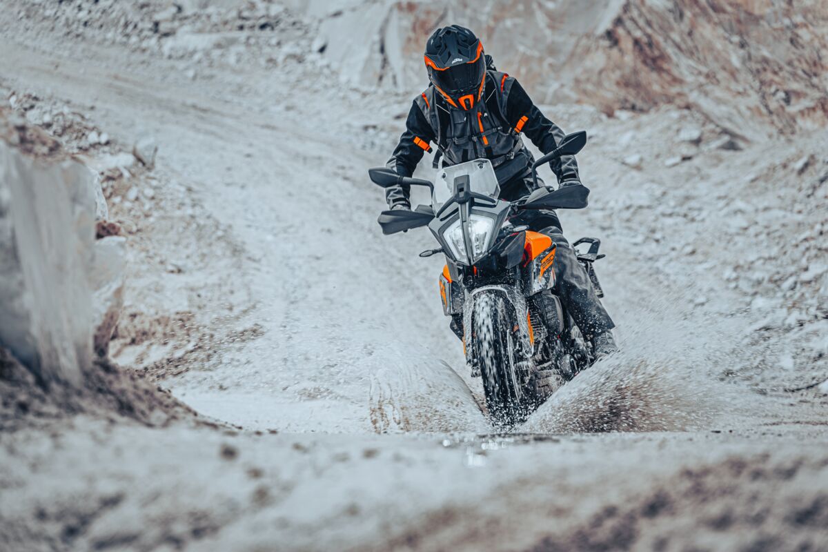 MY2023 KTM 390 ADVENTURE SW
