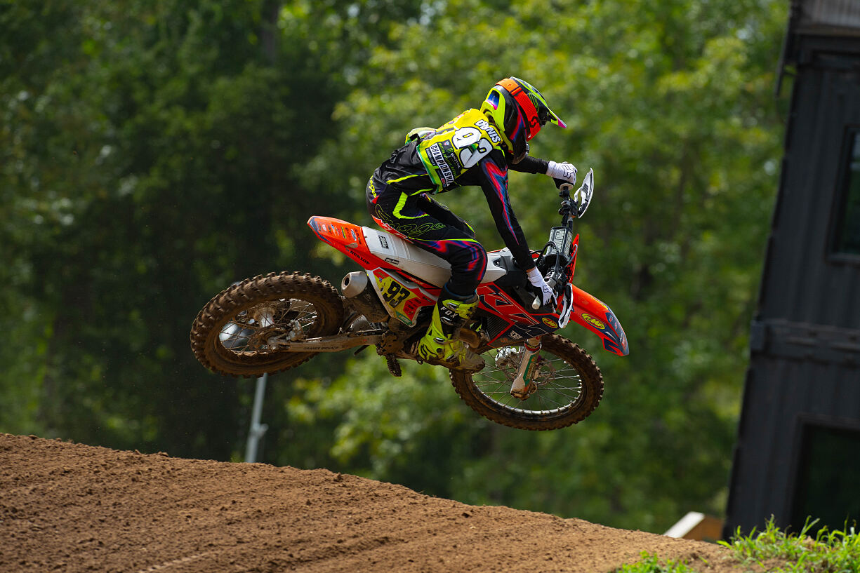SETH DENNIS - KTM ORANGE BRIGADE - LORETTA LYNN MX