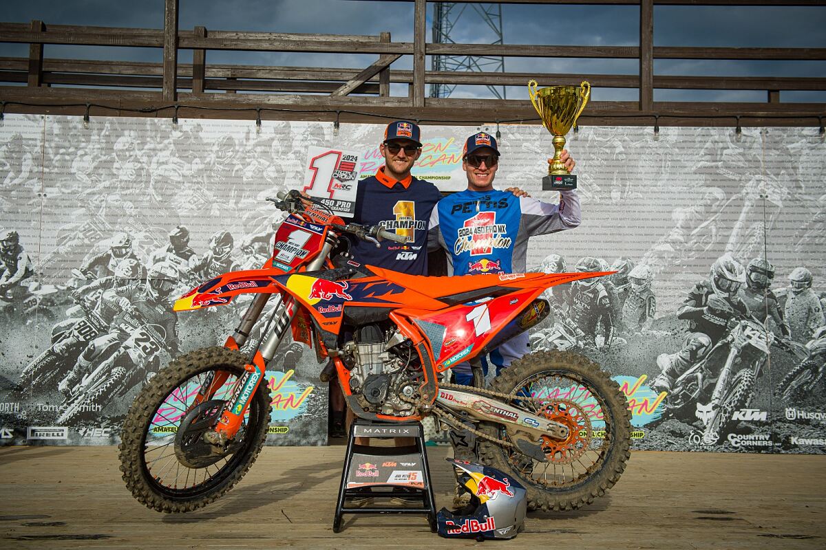 JESS PETTIS PODIUM 03