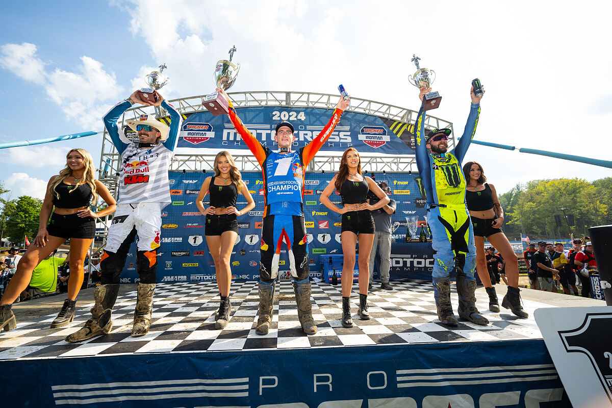 CHASE SEXTON AND AARON PLESSINGER PODIUM 02