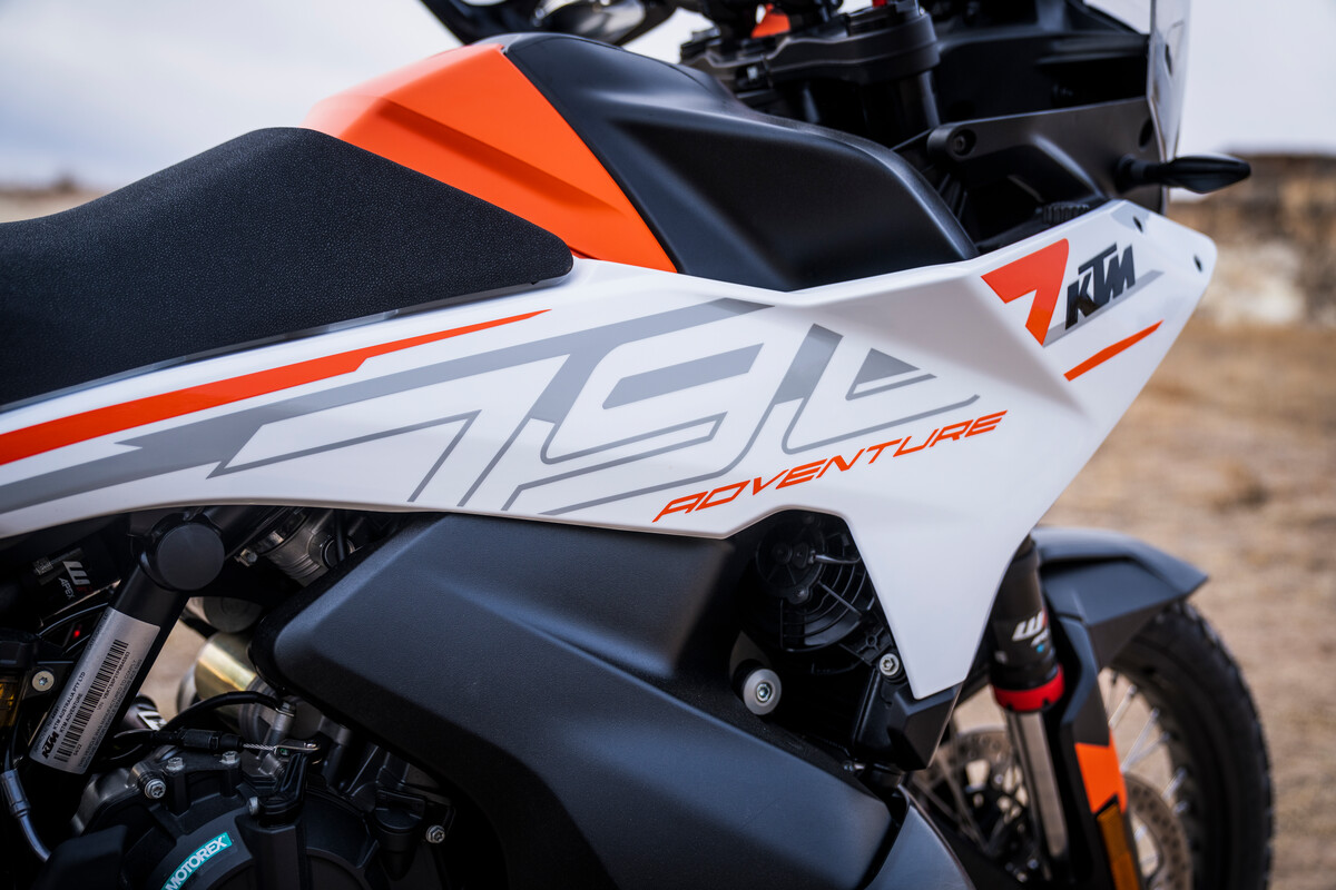 486955_MY23 KTM 790 ADVENTURE_ Static _ Details_EU_ Global