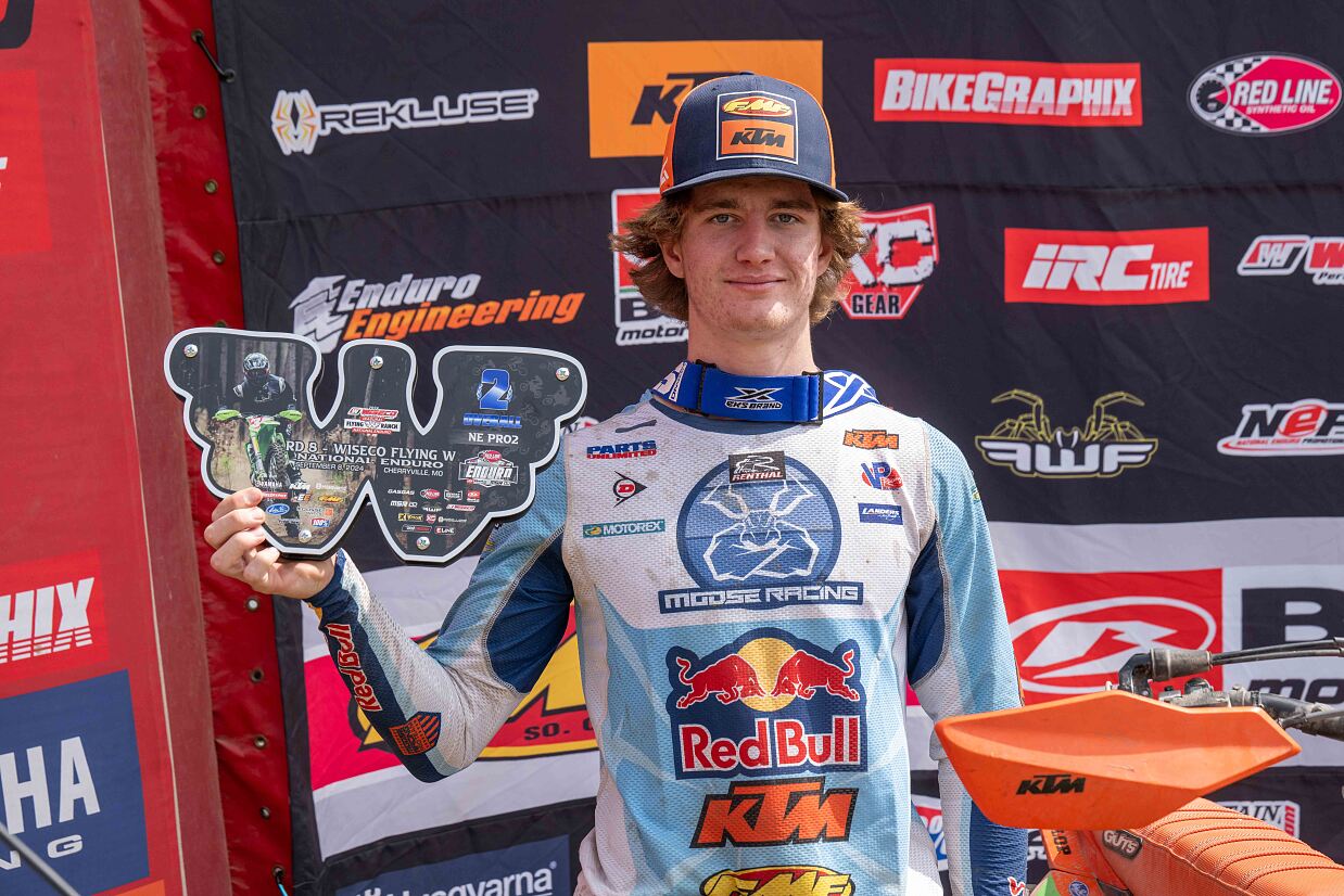 GRANT DAVIS PODIUM