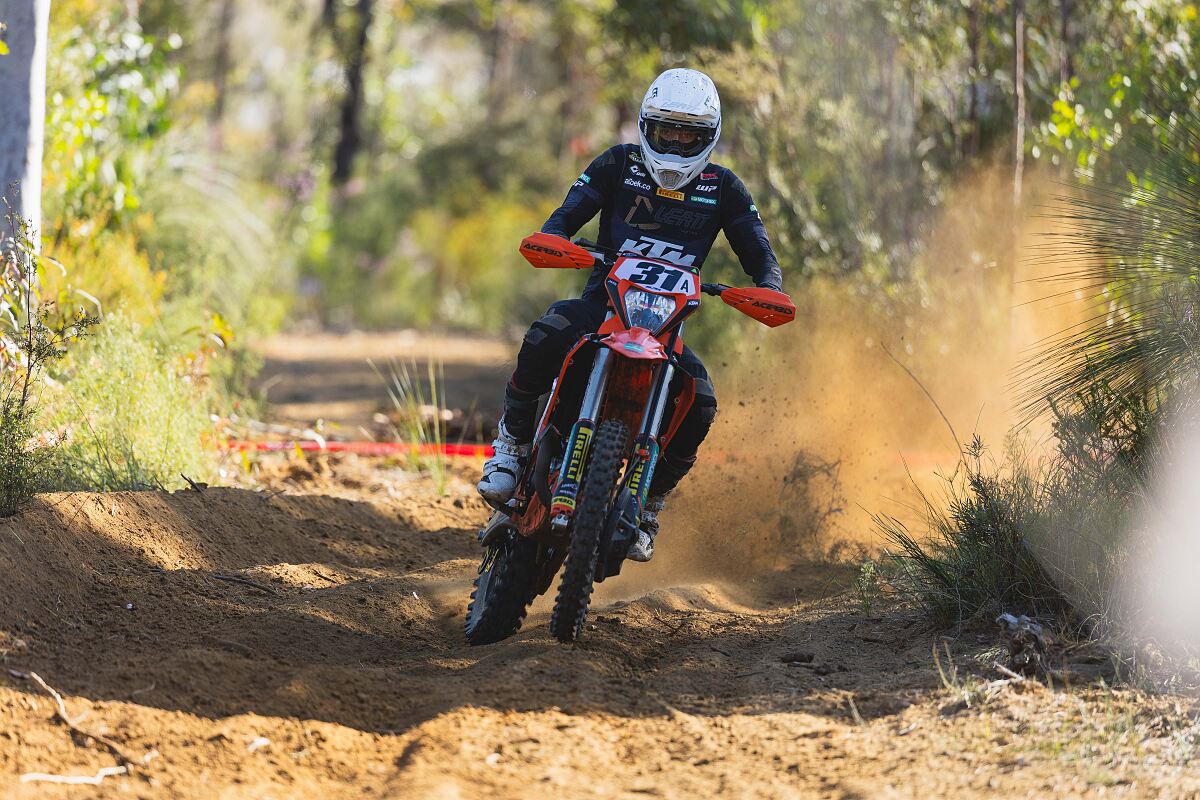 DANIEL MILNER - KTM - NOWRA 03