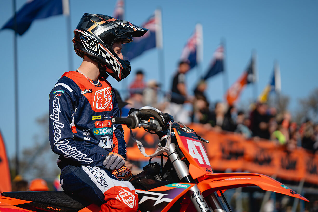KYLE HARVEY 02 - KTM JUNIOR RACING TEAM - AJMX
