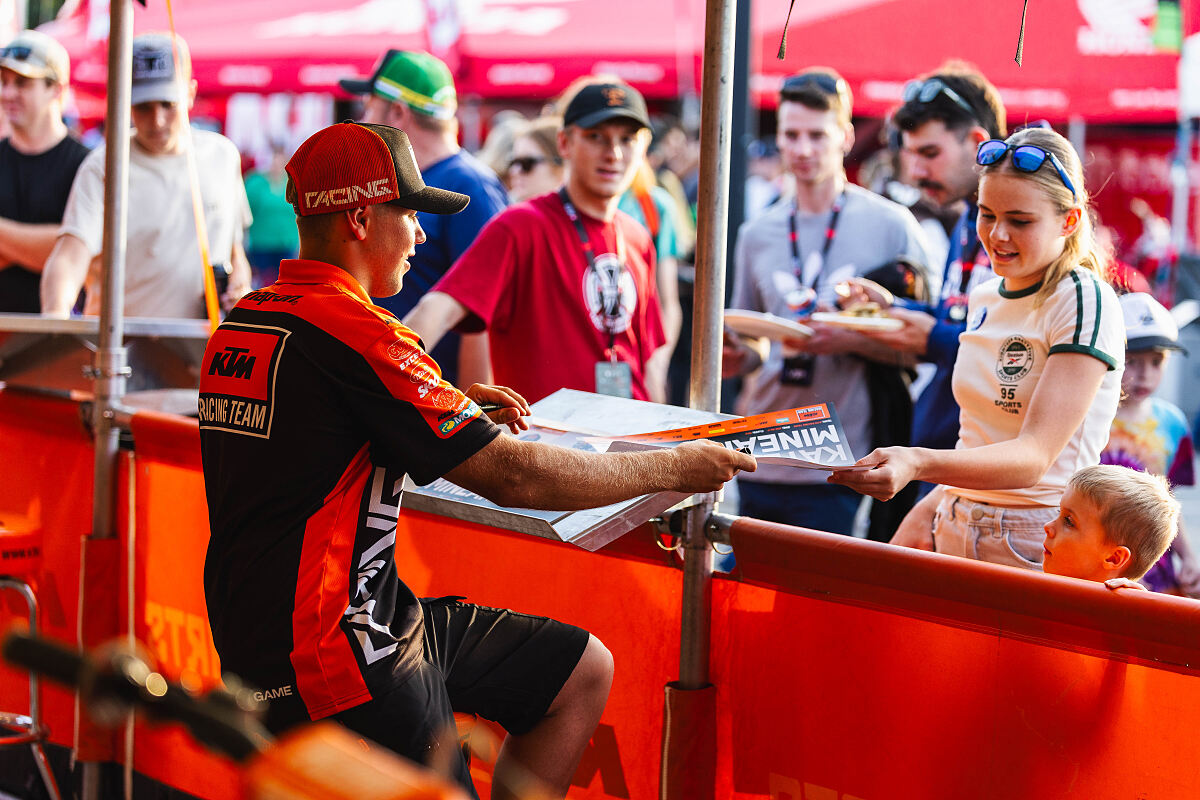 KAYDEN MINEAR 04 - KTM RACING TEAM - REDCLIFFE