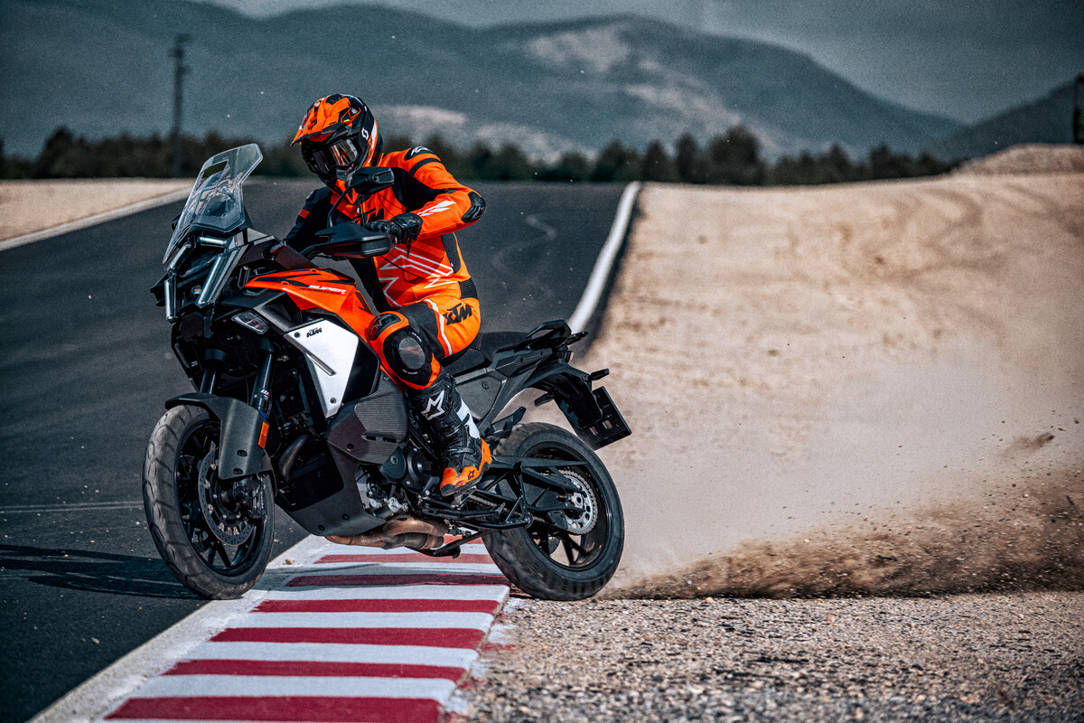 NEXT LEVEL CRAZY! MORE IS MORE – INTRODUCING THE 2025 KTM 1390 SUPER ...