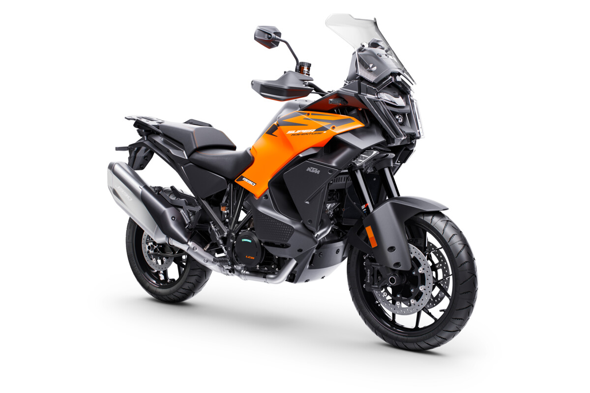 2025 KTM 1390 SUPER ADVENTURE S