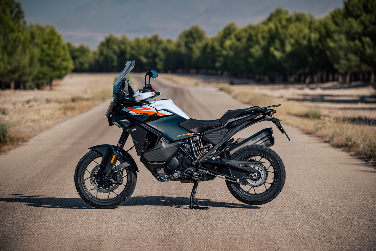 THE 2025 KTM 1390 SUPER ADVENTURE S BRINGS MORE ADVENTURE TO THE STREET ...