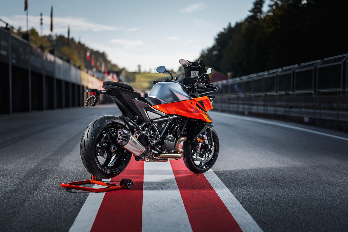 ENHANCED NEW 2025 KTM 1390 SUPER DUKE GT GOES THE KTM Sportmotorcycle ENHANCED NEW 2025 KTM 1390 SUPER DUKE GT GOES THE KTM Sportmotorcycle