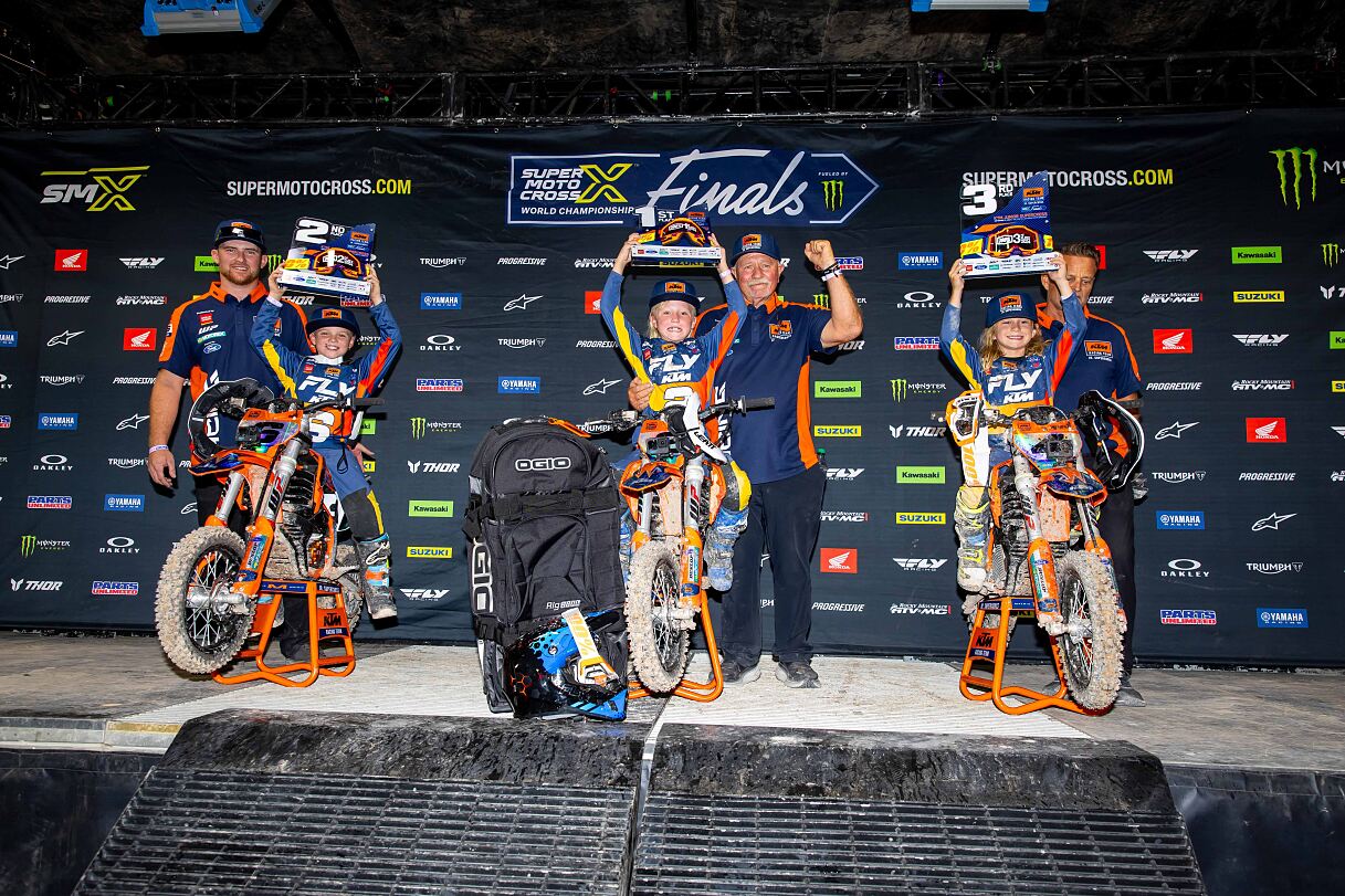 KTM JUNIOR SUPERCROSS 05