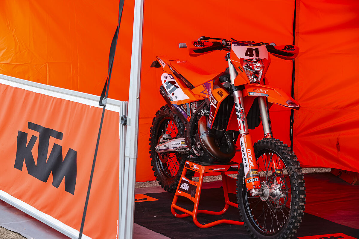 ktm_241109_CEE_Cozar_1036