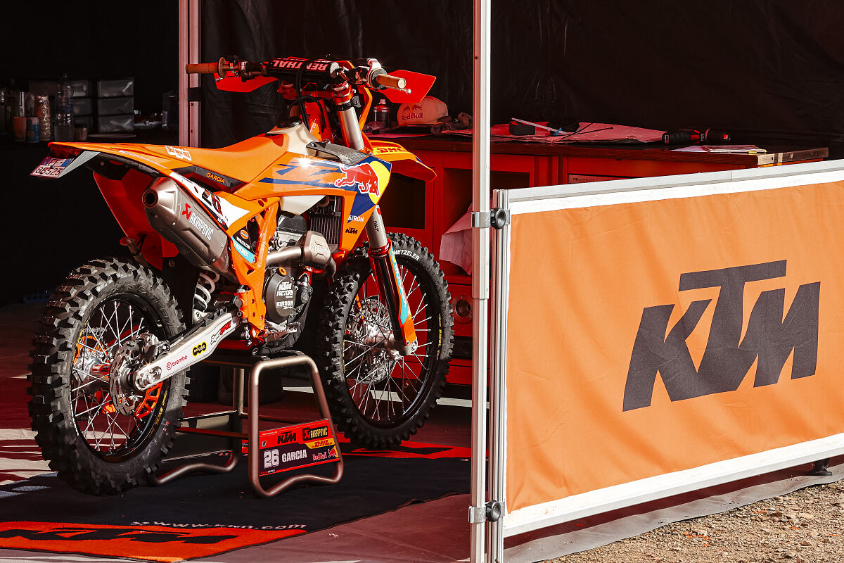 ktm_241109_CEE_Cozar_1228