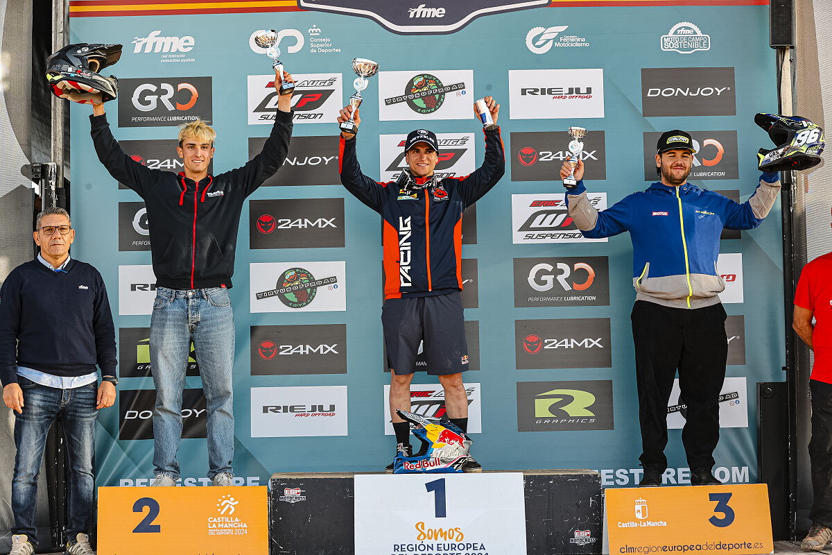 podium_e1_241110_CEE_Cozar_2309