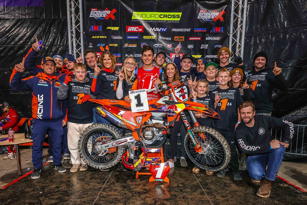 TRYSTAN HART PODIUM 02