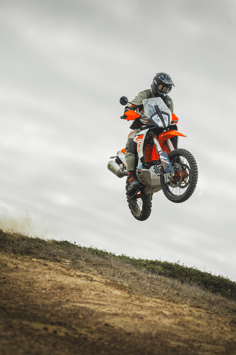 2025 KTM 890 ADVENTURE R