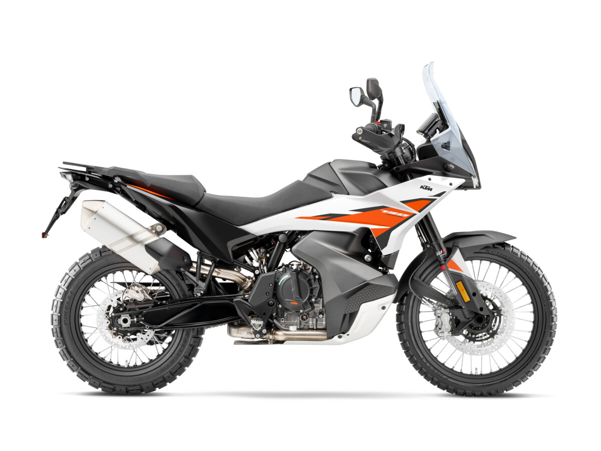 656667_MY25_KTM_790_ADV_WHITE1_KTM 790 ADVENTURE_STUDIO