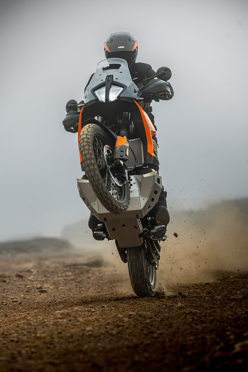 652412_MY25 KTM 790 ADVENTURE - ACTION_KTM 790 ADVENTURE