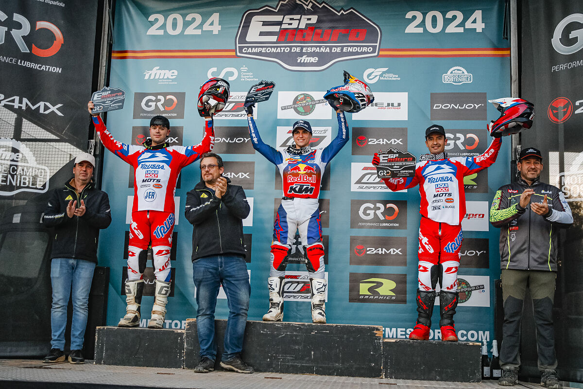 podium_super_tesst_241123_CEE_Cerro_Muriano_0192