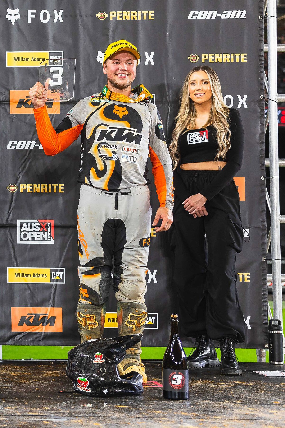 KAYDEN MINEAR PODIUM
