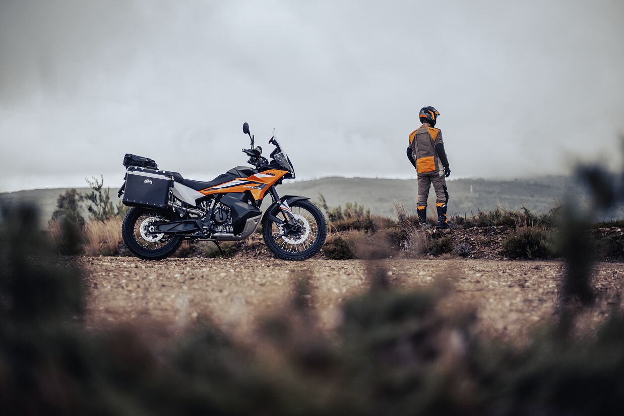 480742_MY23 KTM 890 ADVENTURE