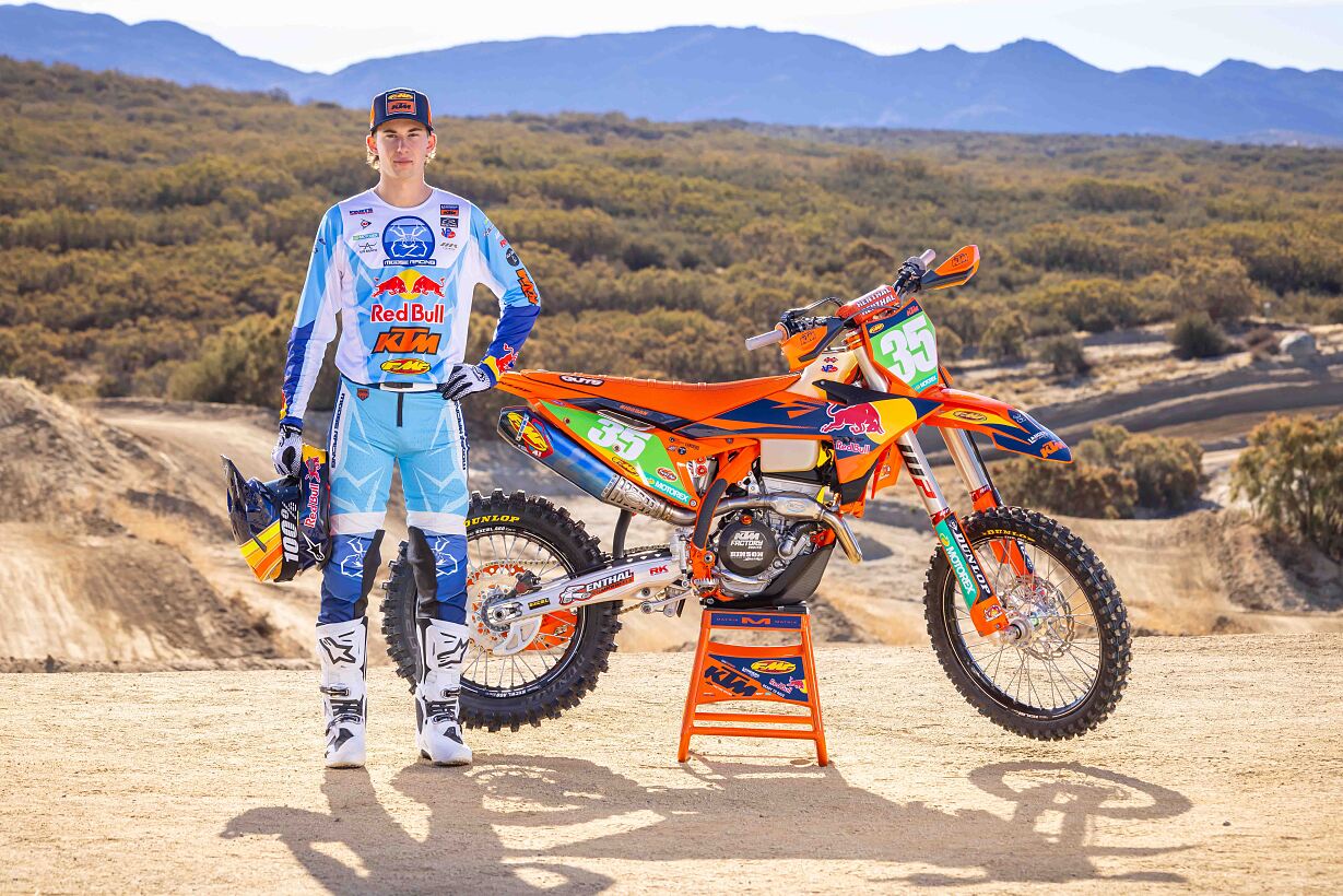 GUS RIORDAN 02 - FMF KTM FACTORY RACING TEAM LANDERS 2025