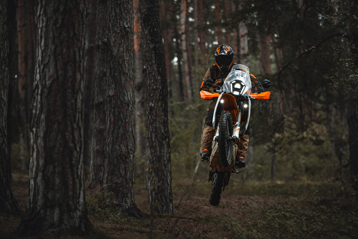 2025 KTM 390 ADVENTURE R