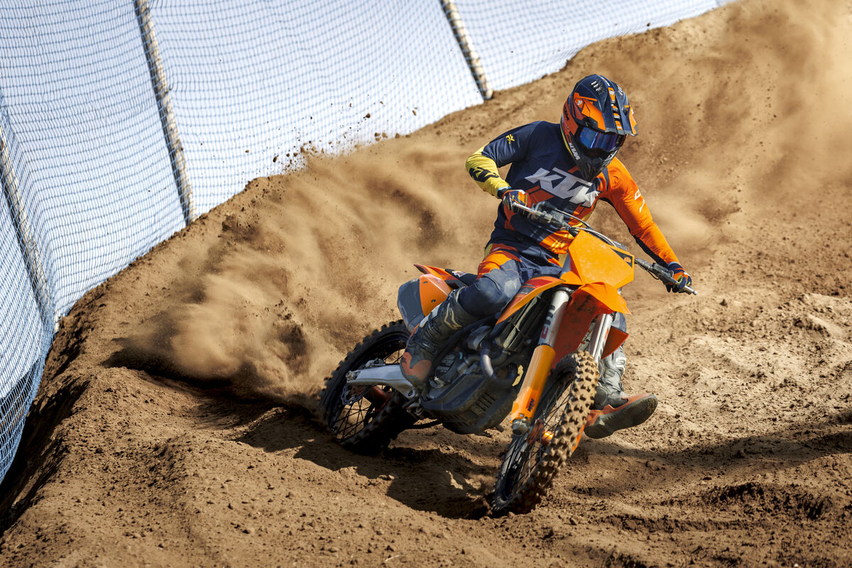 579876_MY25 KTM 350 SX-F - Action_EUROPE GLOBAL_01_ACTION (1)