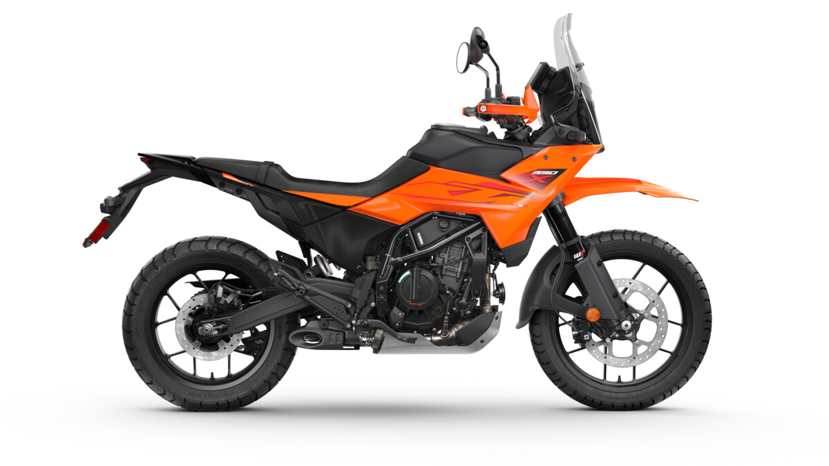 665378_MY25-KTM-390-Adventure-X-US-Orange-90-right_USA