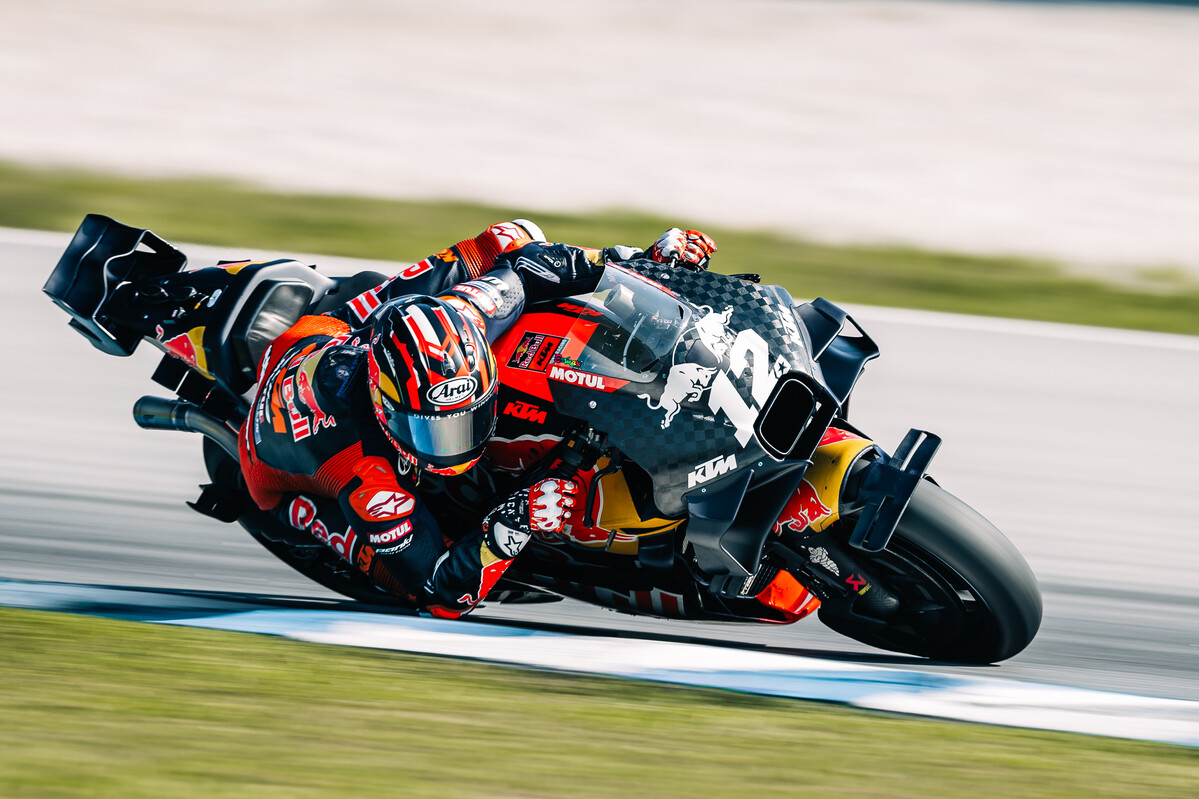 Maverick Viñales 2025 Sepang pre-season test