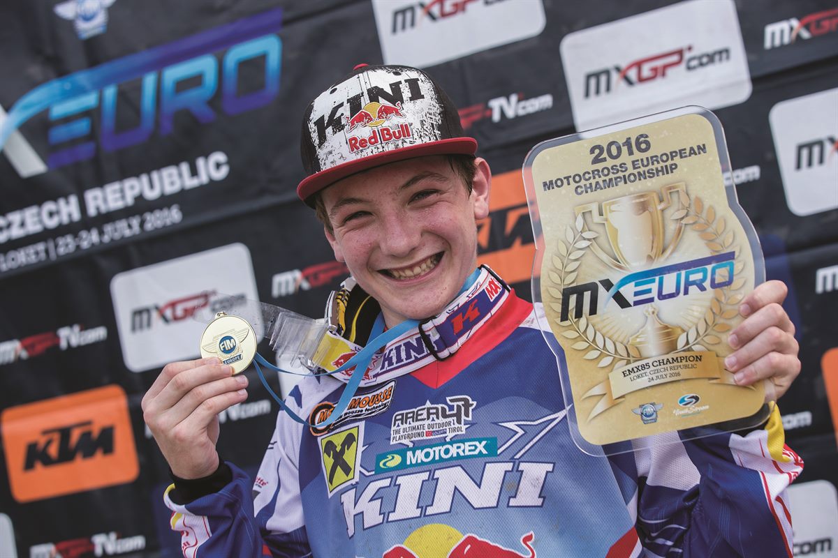Rene Hofer Podium Loket 2016