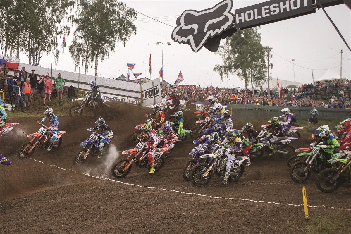 Glenn Coldenhoff & Tony Cairoli KTM 450350 SX-F Loket 2016