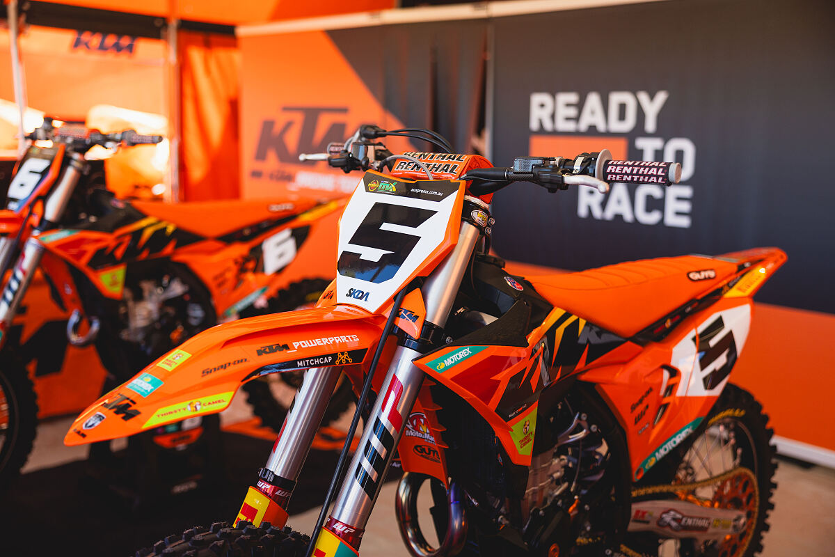 2025-KTM-Racing-Team-Thirsty-Camel-Partnership