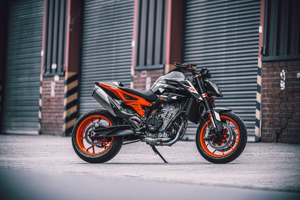 KTM 890 DUKE GP（オプション装着車）