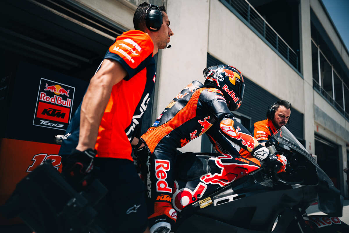 Maverick Viñales 2025 MotoGP IRTA test Aragon