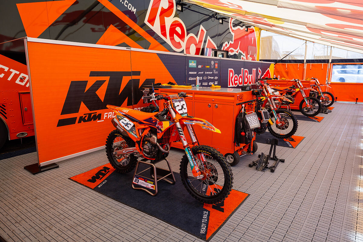 RED BULL KTM FACTORY RACING - ETS FUELS 2025