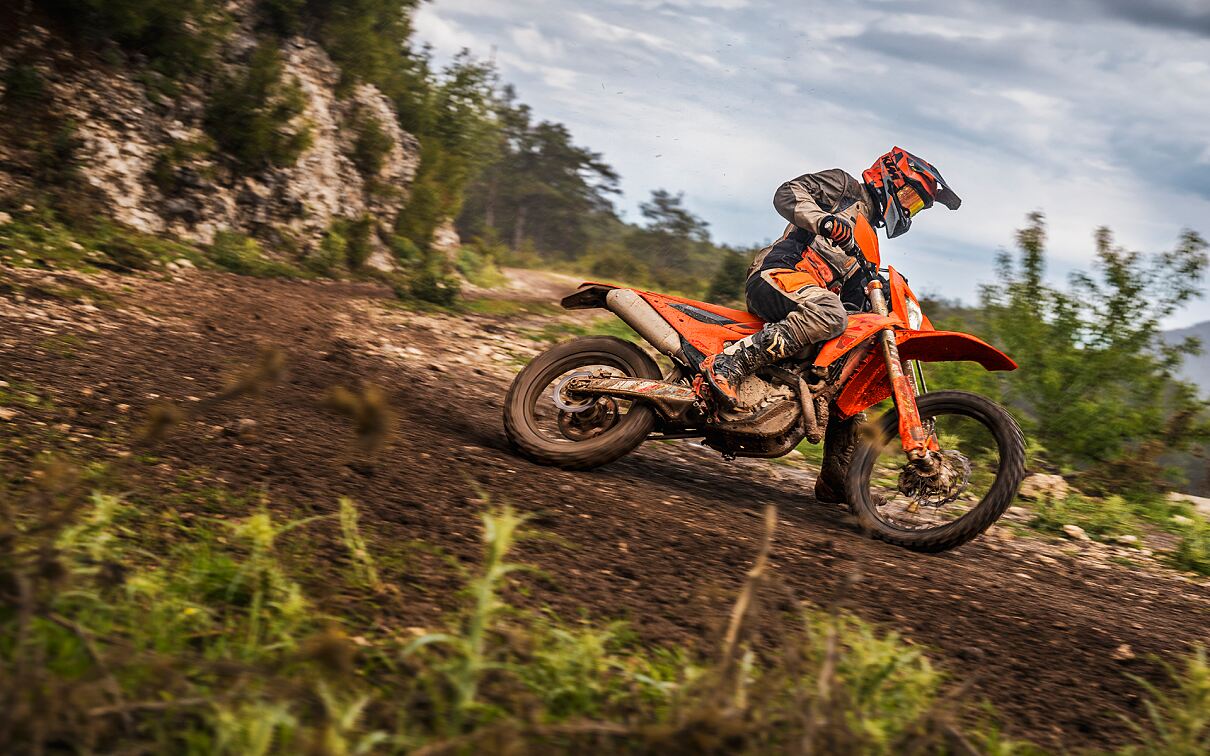 MY2025 KTM 350 EXC-F SIX DAYS