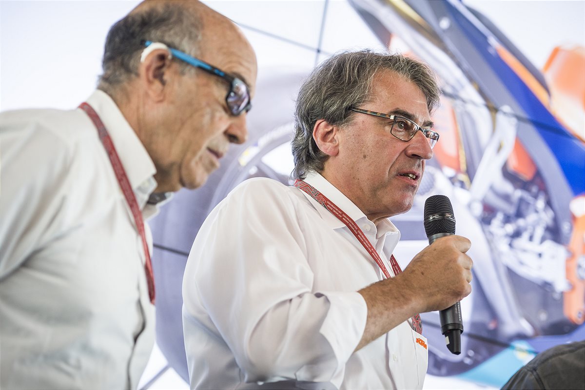 Stefan Pierer and Carmelo Ezpeleta