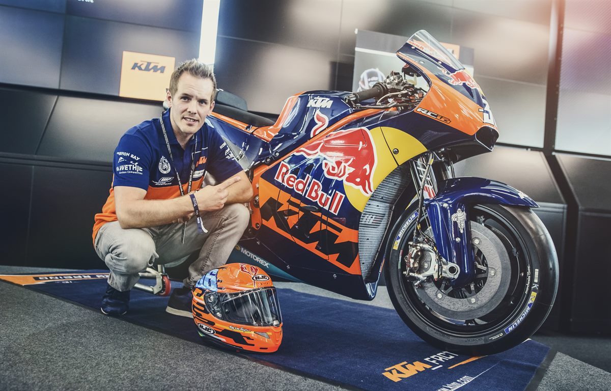 Mika Kallio with the KTM RC16