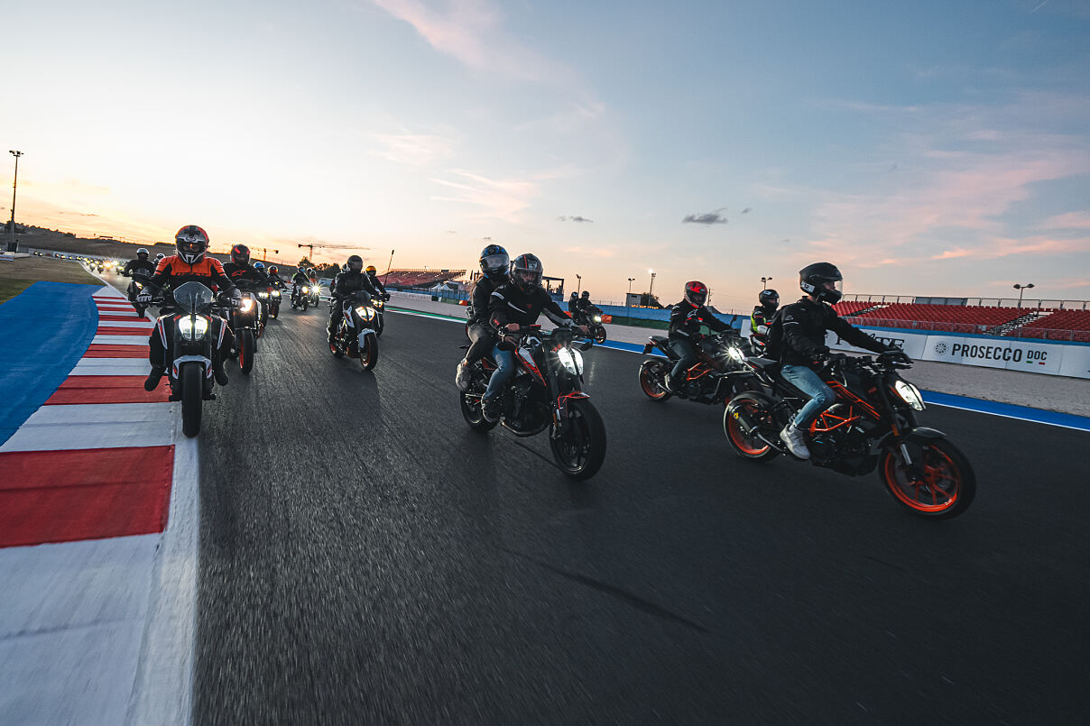 KTM-DukeDomination©LucioBuselli-232
