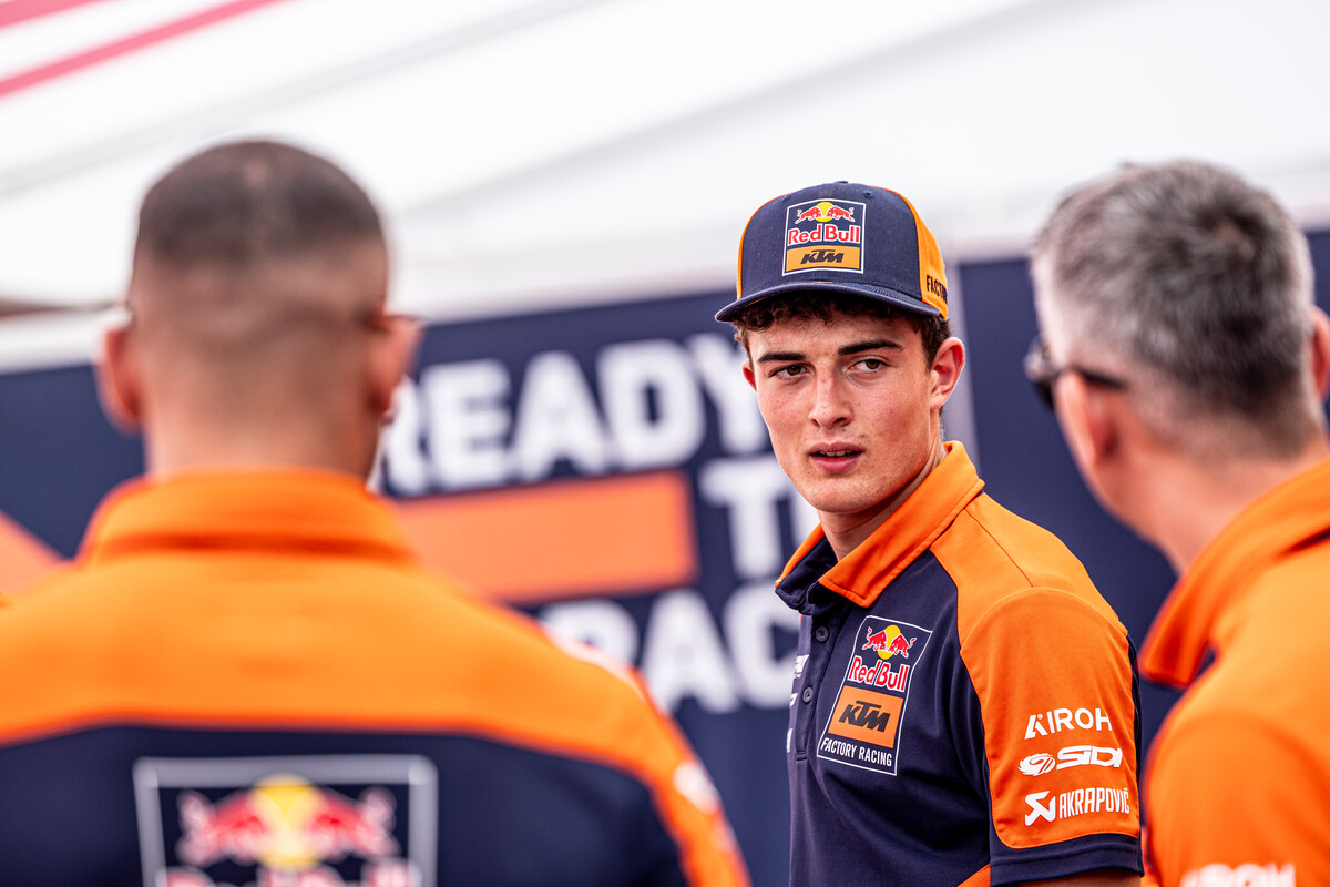 Lucas Coenen 2025 KTM 450 SX-F Loket